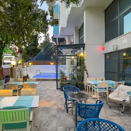 La Bella Hotel